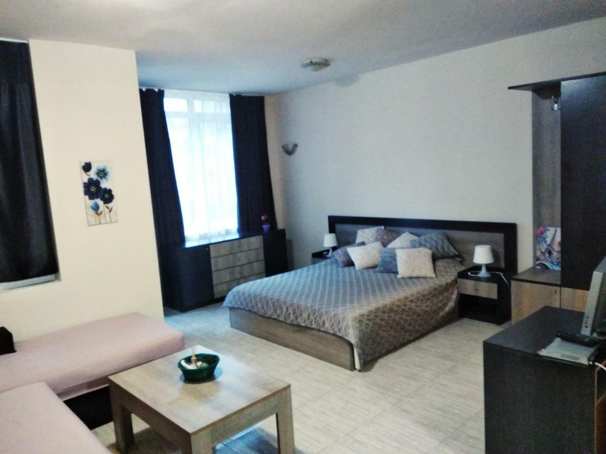 Cozy Apartment Saint Sofia Sunny Beach Exterior photo